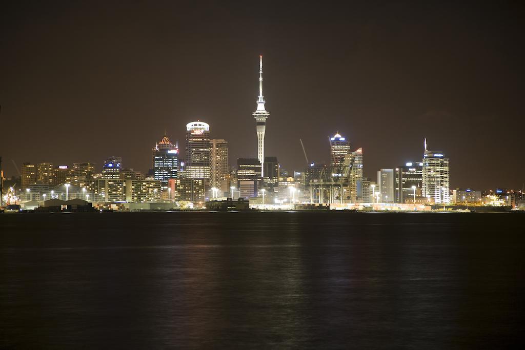 Admirals Landing Waterfront B&B Auckland Eksteriør billede